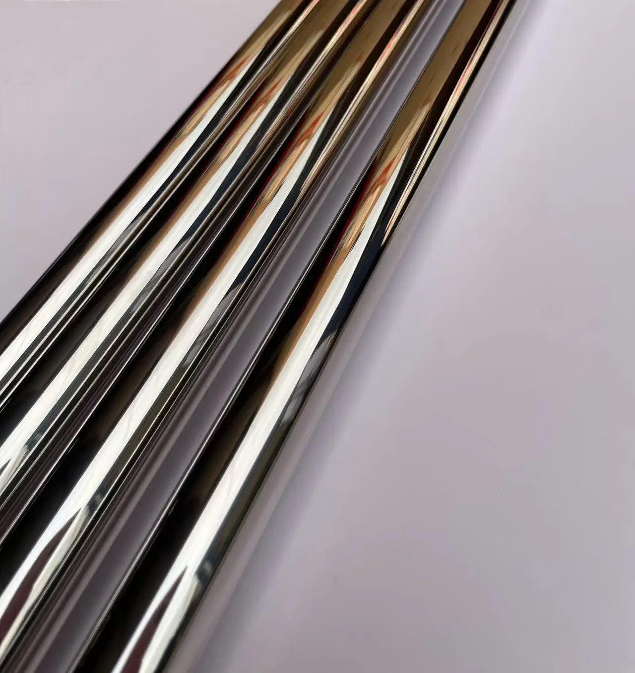 Ready to Ship Garment Stainless Steel Display Garment Rack for Garment Store Display Showroom Advertising