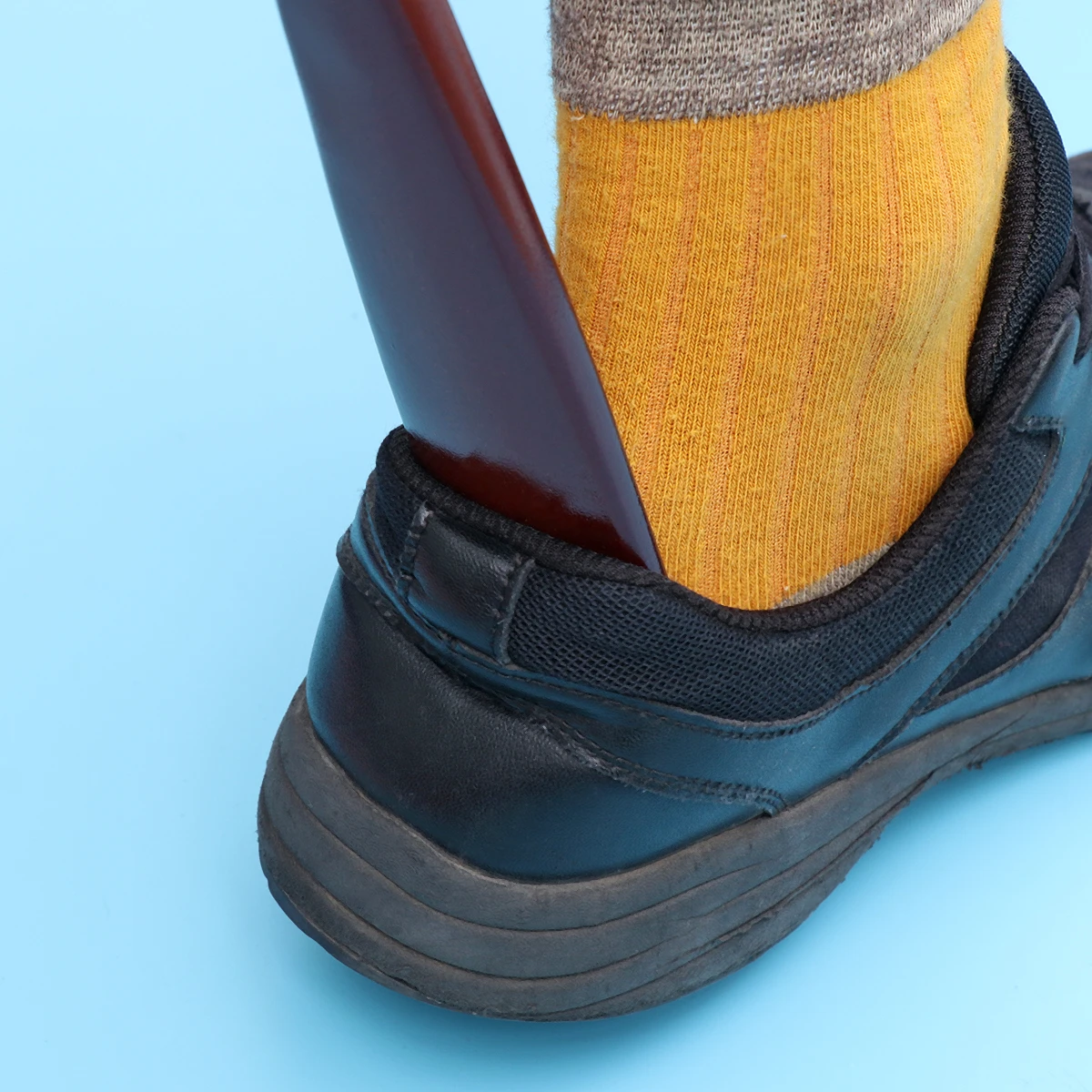 

Long Handle Wooden Shoehorn Lightweight Durable Shoe Horn Tool For Elderly Home Office Travel Use Long Shoehorn Wooden Shoehorns