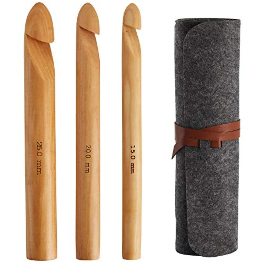 

3 PCS Giant Crochet Hooks Set - Bamboo Yarn Hooks with Portable Case - Perfect for Big Loop Yarn or Extra Bulky Yarn Projects