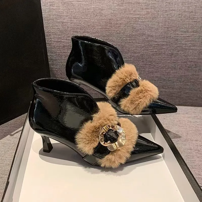 

Small Niche Design Mink Fur Warm and Fashionable Slim Heeled Short Boots for Autumn and Winter Outdoor Pointed High Heels