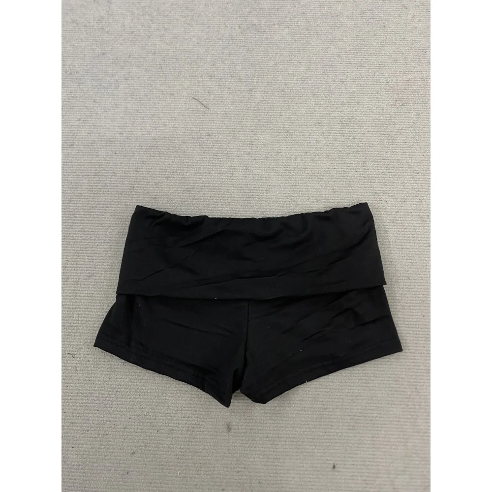 Sexy dark gothic style metal decorative printed shorts, simple and slim fit, basic and versatile daily casual pants