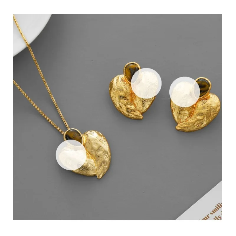 

Lucky Talisman Series Tiger's Eye Stone Love Necklace Retro Premium Irregular Love Stud Earrings Clavicle Chain