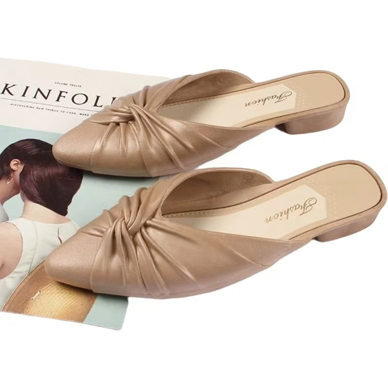 

Женские летние тапочки на низком каблуке с острым носком, нескользящие уличные полутапочки на мягкой подошве, легкие водонепроницаемые сандалии Baotou