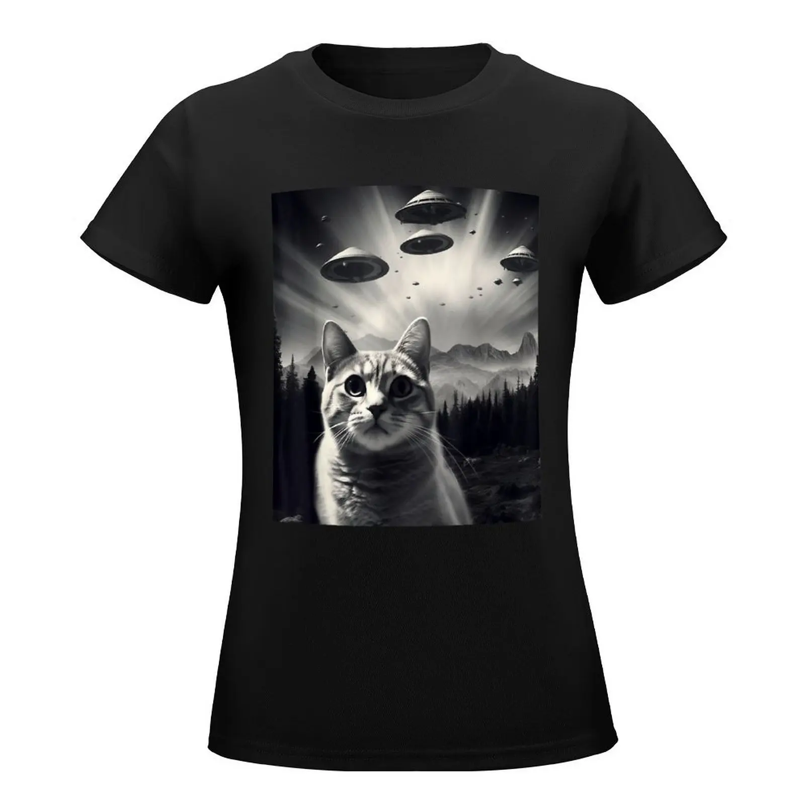 Funny Cat Selfie with UFOs T-Shirt animal print shirt for girls Aesthetic clothing spring clothes Women 2024