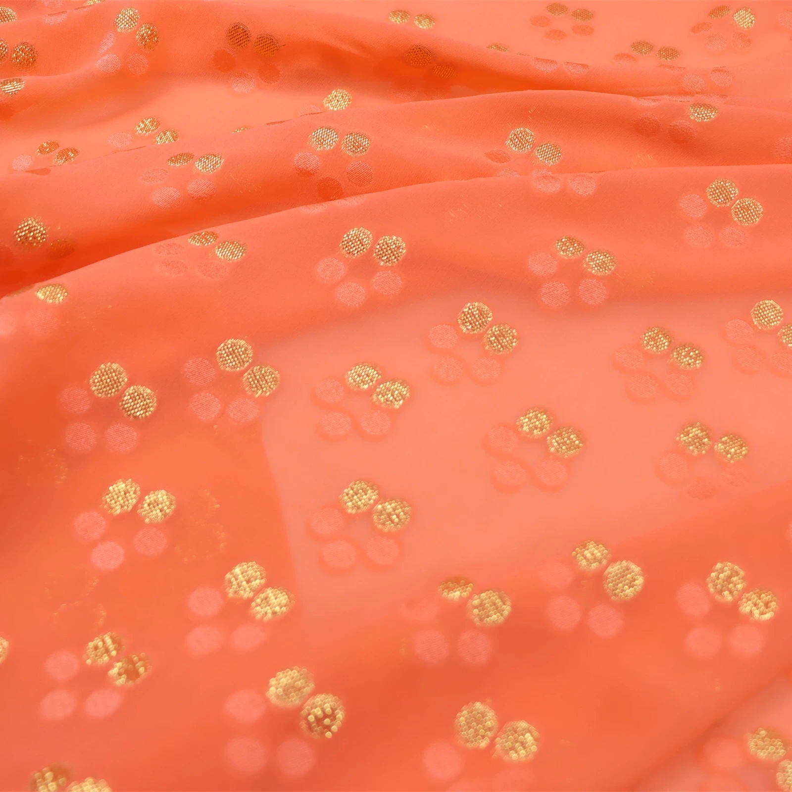 Shiny Fashion China Hot Sale 100% Pure Silk Jacquard Metallic Fabric Gold Flowers Orange for Lady Shirt Pants Cloth