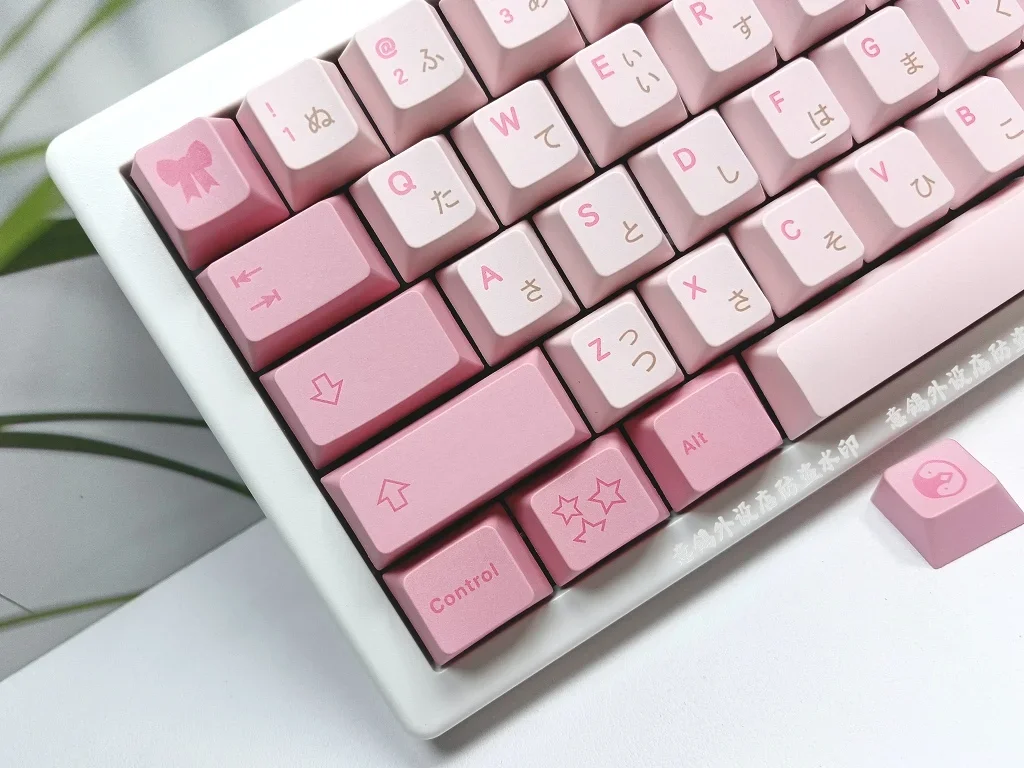 Imagem -02 - Teclado Mecânico Pequeno Ania Theme Pbt Dye Sub Pink Keycaps Faça Você Mesmo Perfil Cereja