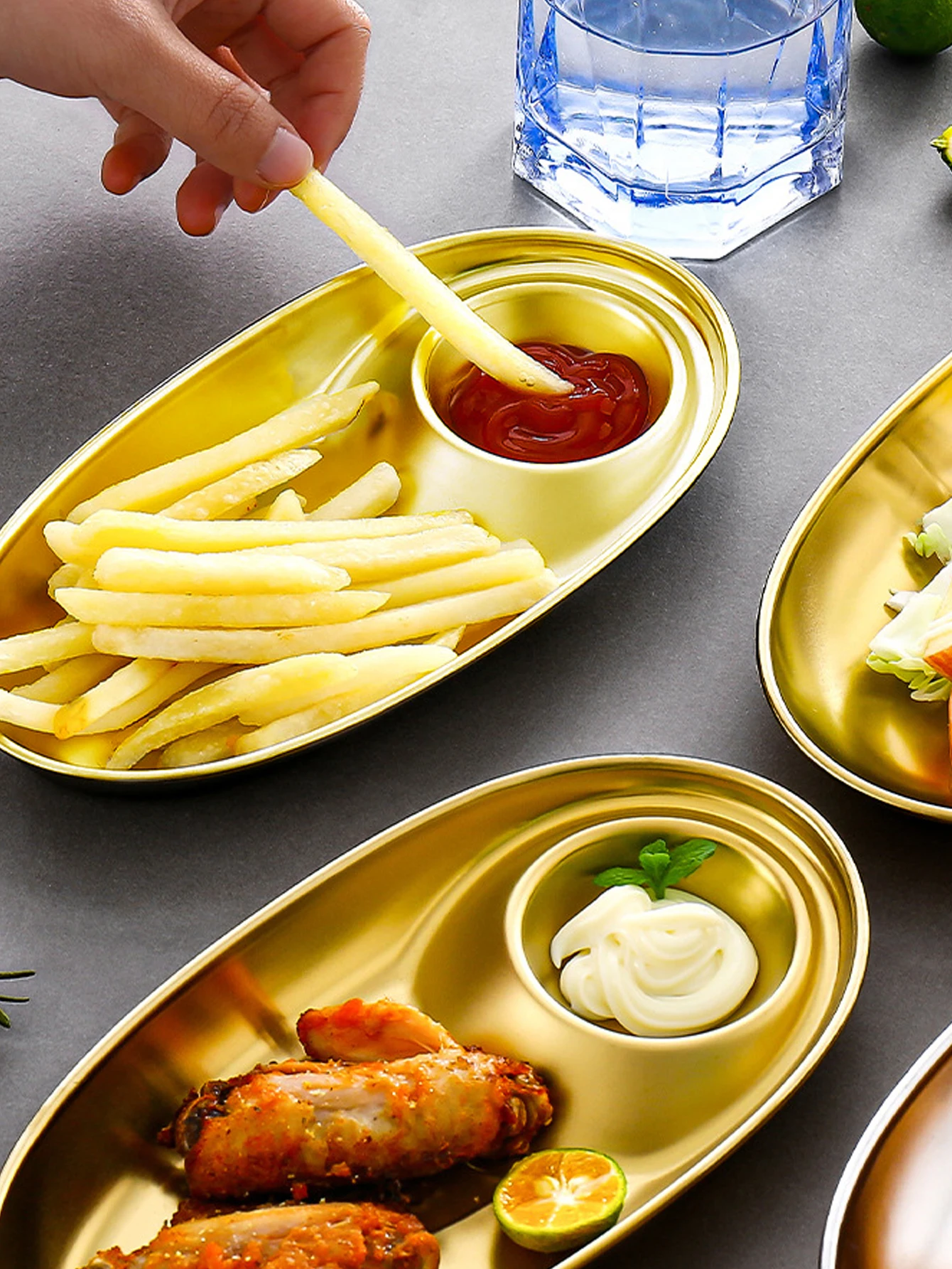 Ramadan Dinner Plate 304 Stainless Steel, Divided Seasonings Plate Snack Pallet, Suitable for Dipping Sauce, Appetizers, Snacks