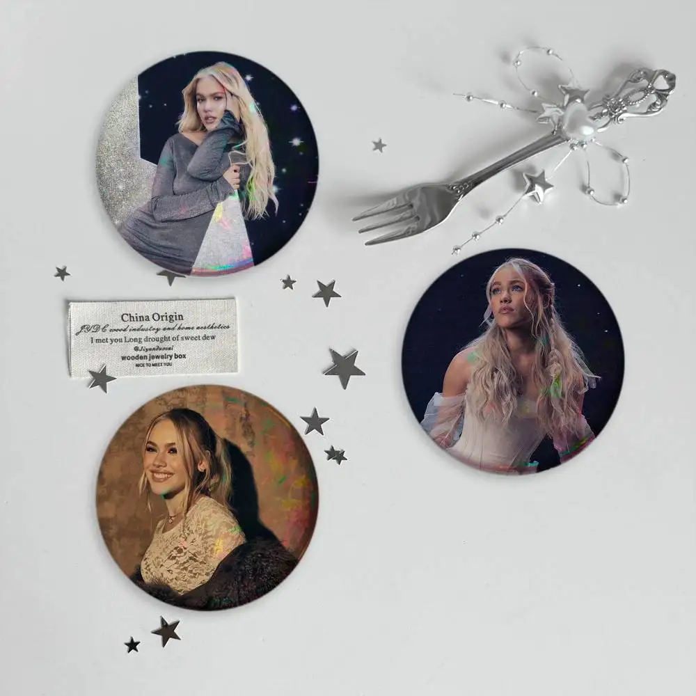 F-Freya Skye Singer Brooches Cartoon Badge Pins Backpack Hat Accessories Friend Gift