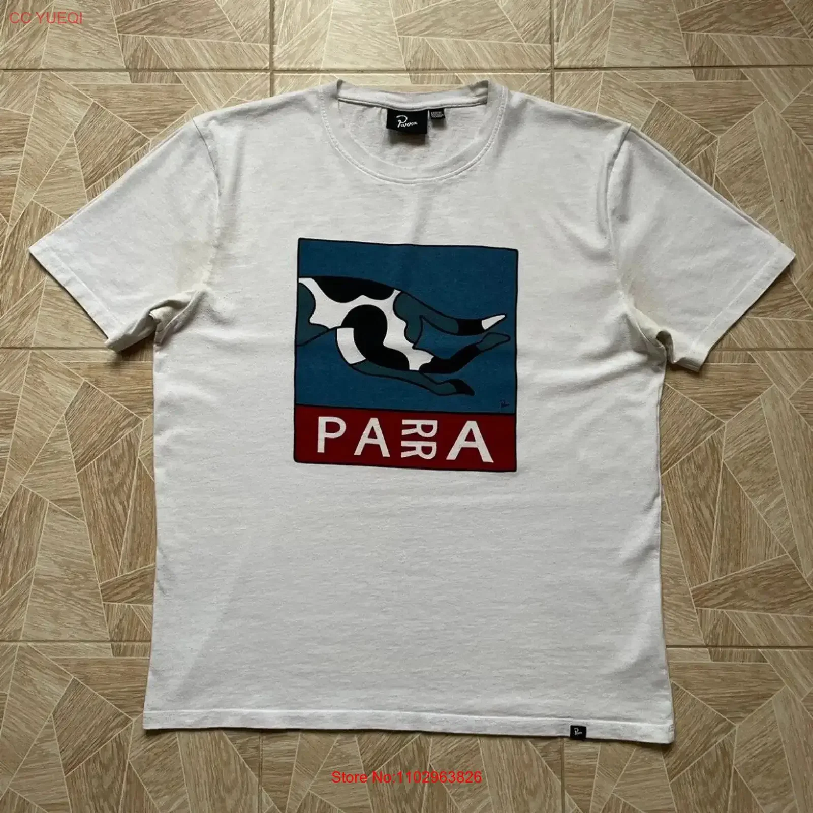 Camiseta Blanca Vintage Y2K con Logo Grande de Parra Magazine Running Dog, Muy Rara, Lavada, Unisex, Suave, Versátil, Informal y Transpirable