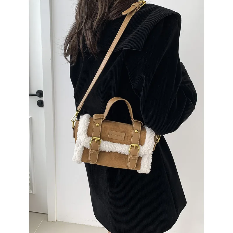 Design Sense Lamb Wool Suede Splice Crossbody Bag Women 2023 New Light Luxury Retro Frosted Shoulder Bag Korean Small Square Bag