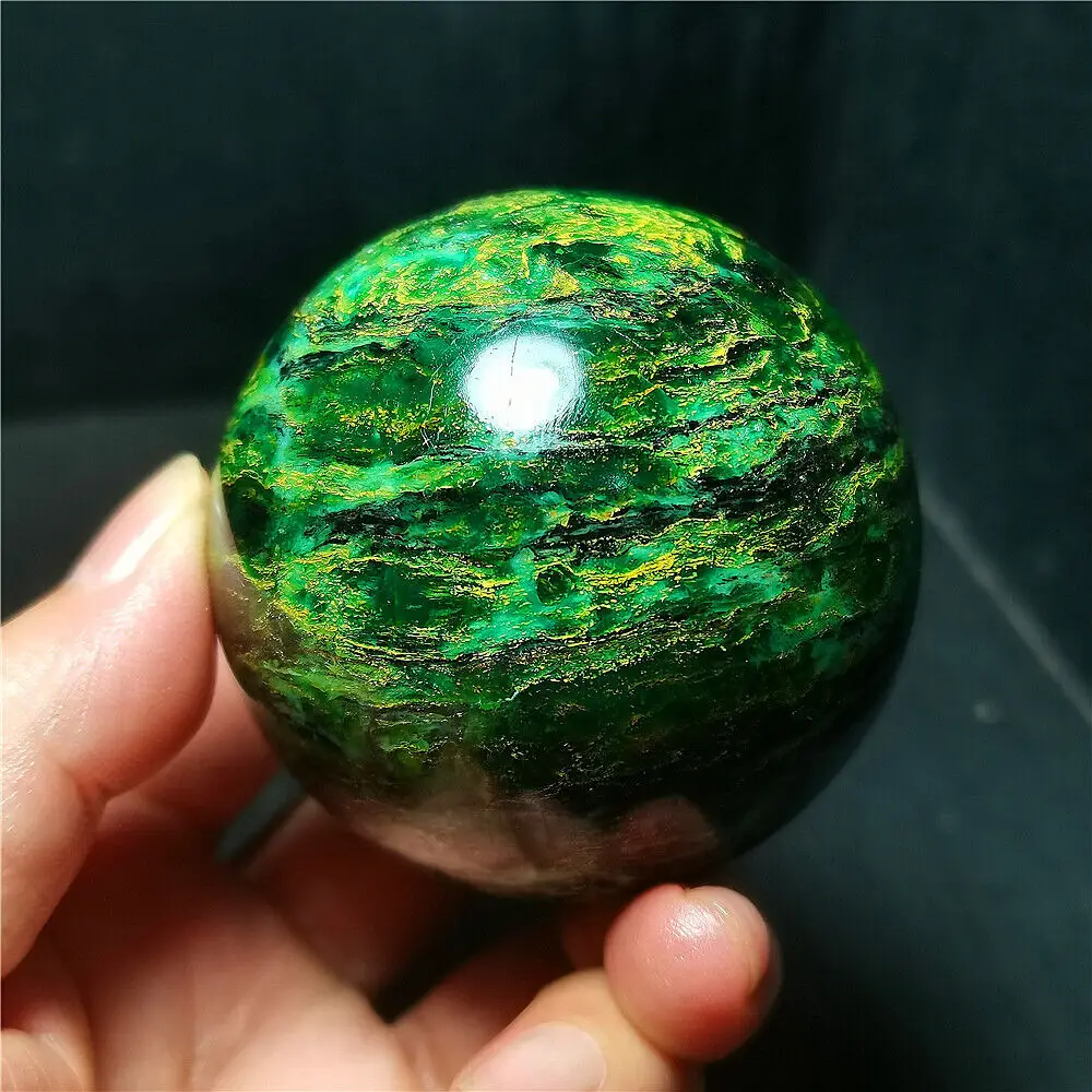 Imagem -06 - Esfera Esmeralda Natural Bola de Cristal de Quartzo Verde Cura Mineral