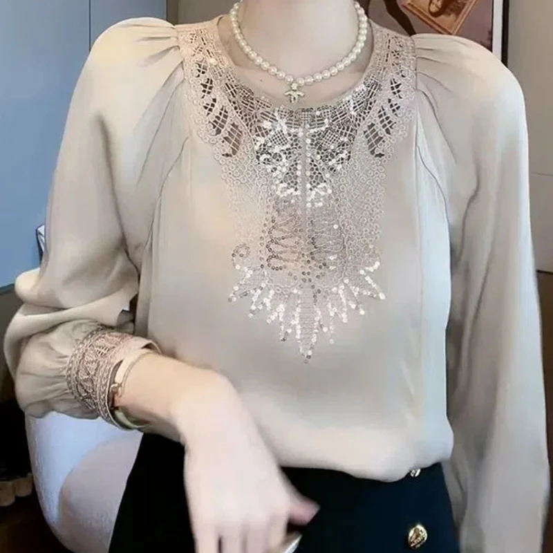 

Spring Autumn Round Neck Long Sleeve Fashion Blouse Women High Street Casual Loose Sequined Patchwork Pullovers All-match Tops