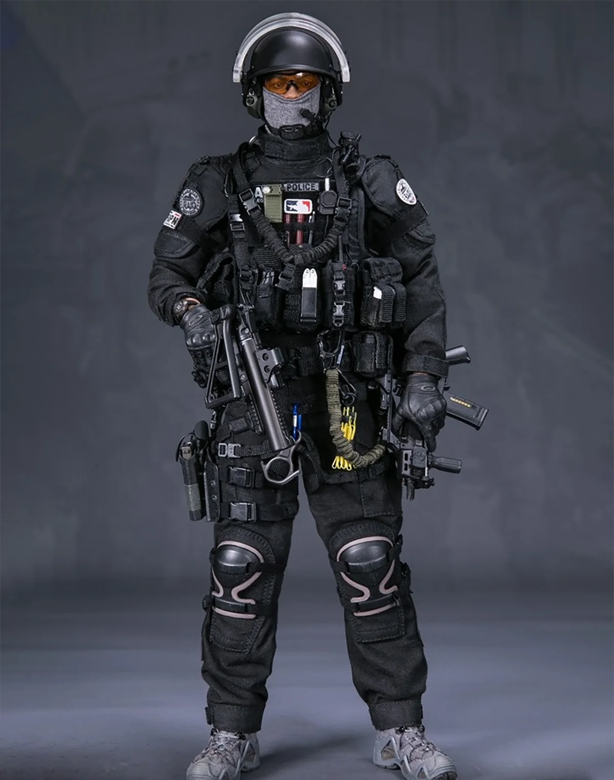 

DAMTOYS DAM78061 1/6 French Panther Assault Team Male Soldier Action figure Doll Full Set Collectible Toy