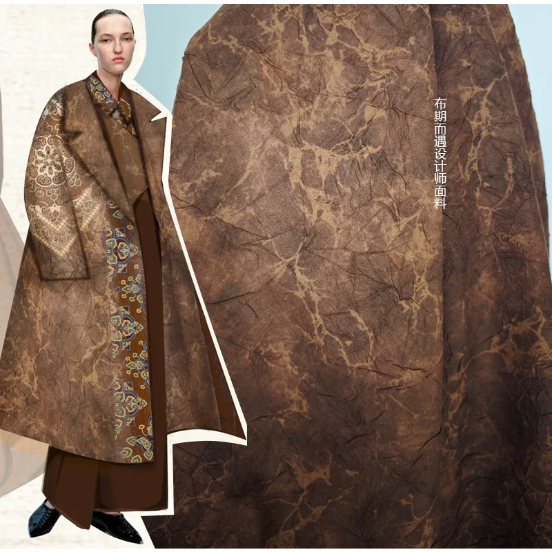 

Coffee Color Retro Printed Pleated Fabric Designer Fashion Top Jacket Creativity Appare Diy Sewing Material Cloth Per Meter