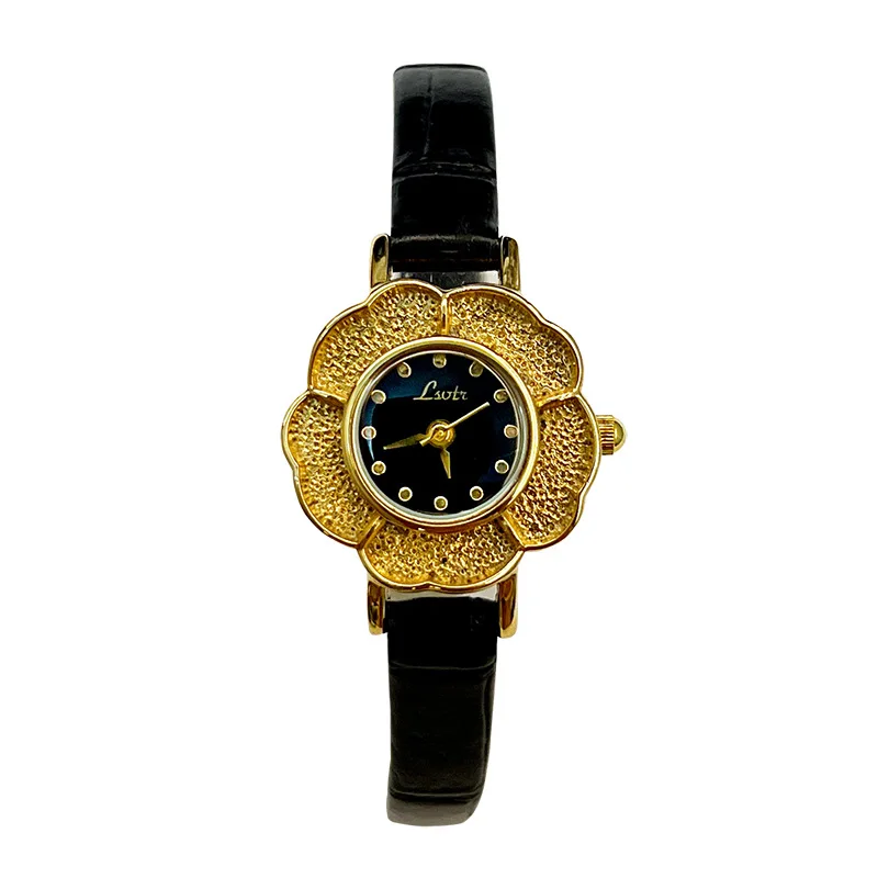 Women Quartz Watch Gold Flower Shaped Case Reloj Ladies Luxury Wristwatch Classic Vintage New Fashion Bangle Bracelet Clock