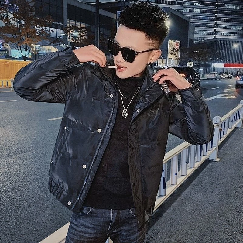 

​ Водонепроницаемое мужское короткое пуховое пальто тонкого дизайна с капюшоном на флисовой подкладке, защита от атмосферных воздействий ​