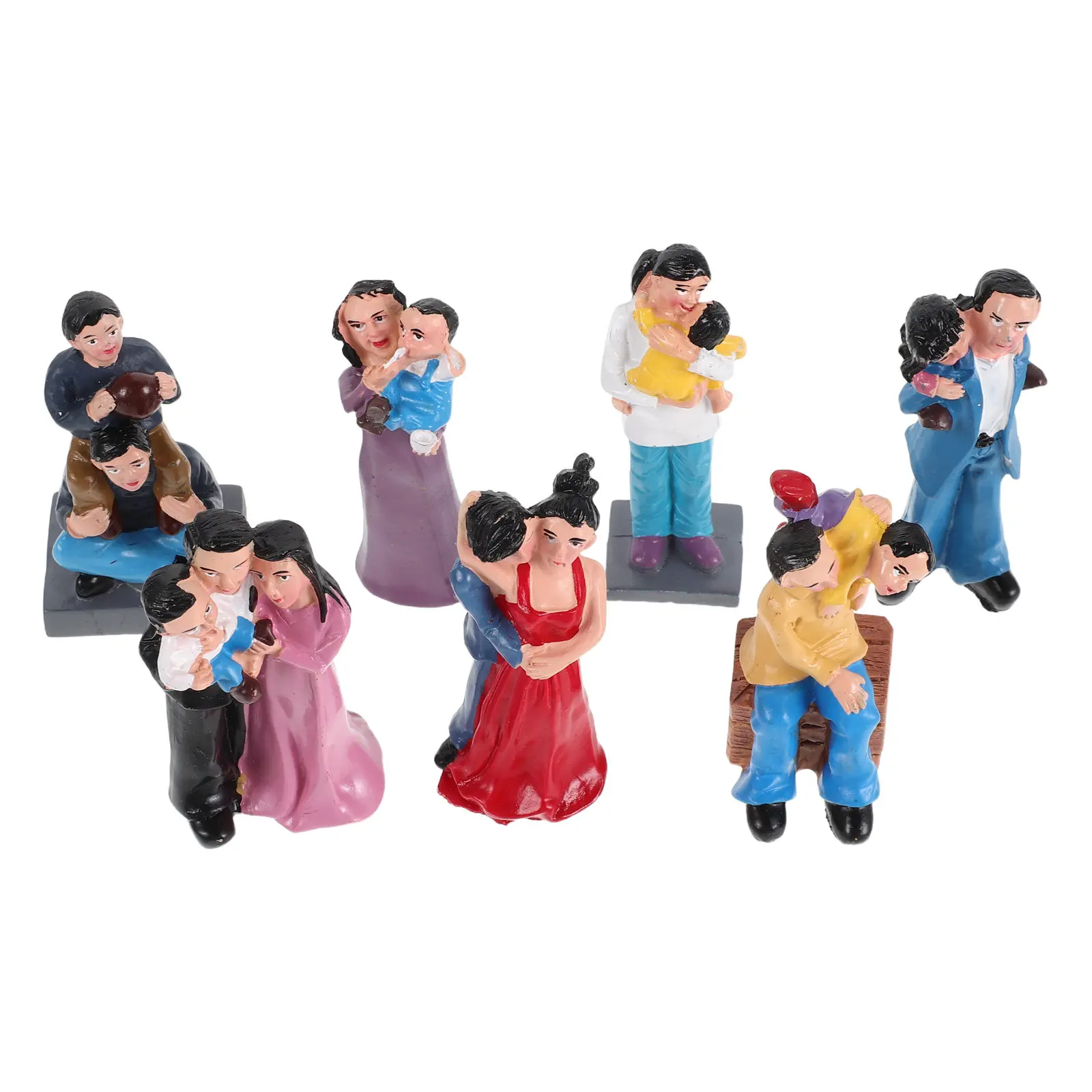 7Pcs Family Harmony Resin Statues Mini People Sculptures for Shelf Desktop Sand Table Home Ornament Small Resin Figures