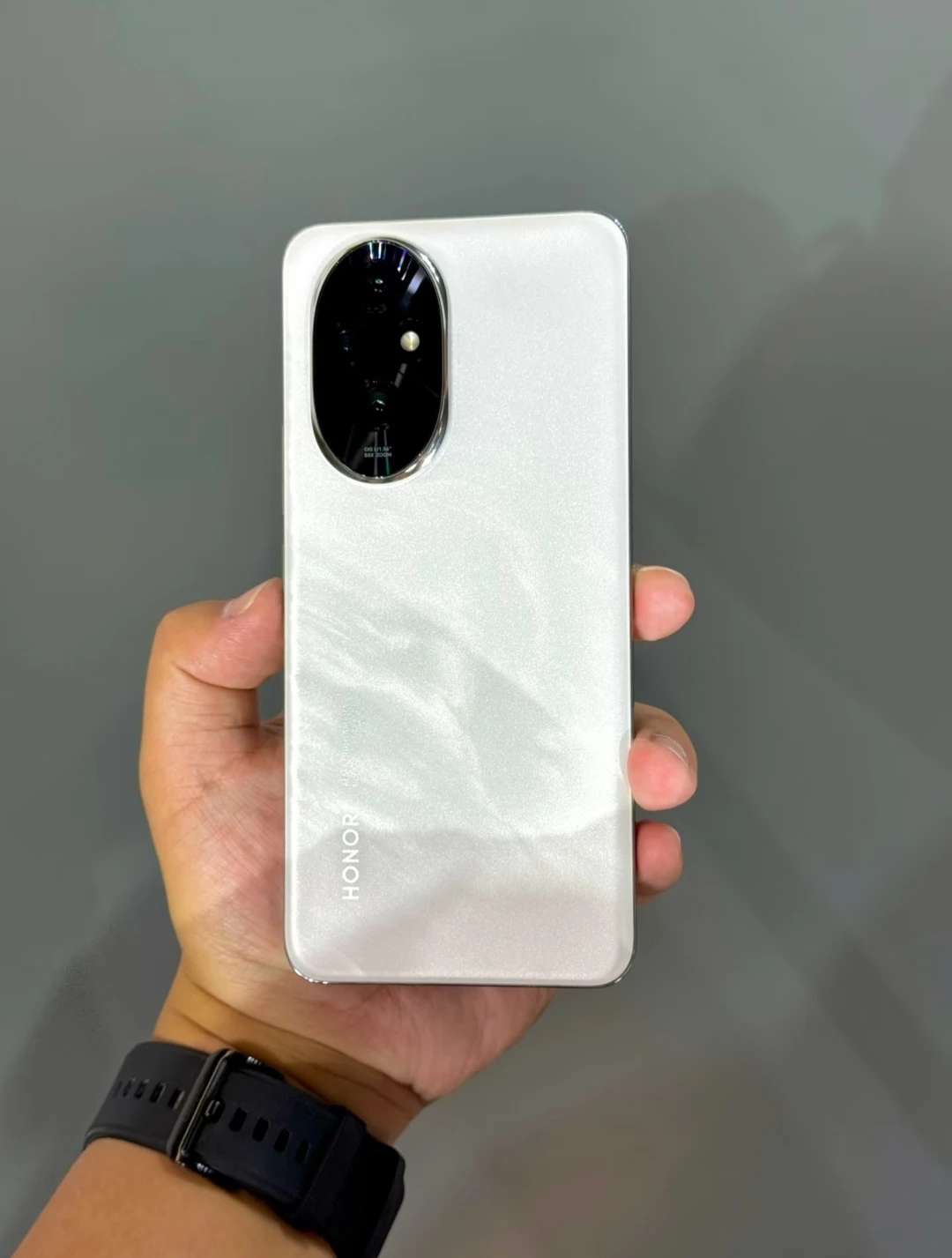 هاتف Google Play Honor 200 5G الذكي بشاشة 6.7 بوصة OLED Snapdragon7 Gen3 50MP 5200Mah 100W Super Charge MagicOS 8.0 OTA NFC