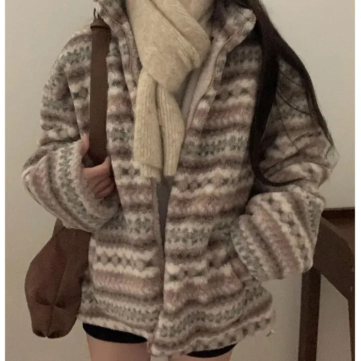 레트로 대비 색상 자수 스탠드 칼라 지퍼 자켓 양털 여성용 시크 디자인 따뜻한 면 외투