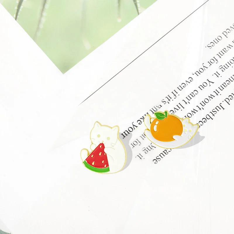 Banana Watermelon Orange Pin Lapel Badge Bag Cartoon Jewelry Gift for Kids Fruit Cats Enamel  Brooch Custom Pinseapple Blueberry