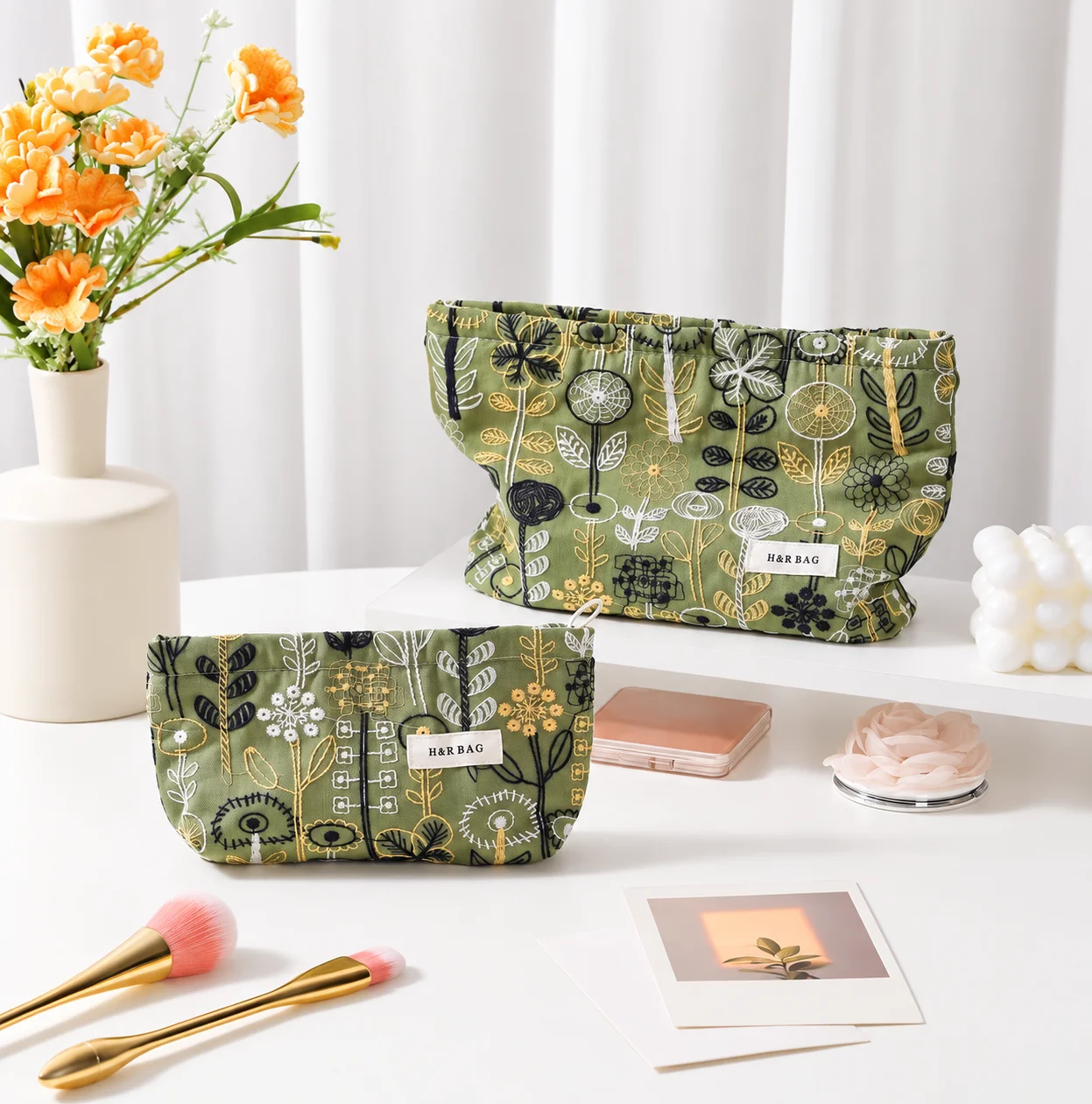 Cosmetic Bags Cases Floral Women Cosmetic Bag Cotton Linen Cosmetic Bag Multiple Sizes Available For Skincare Products Large