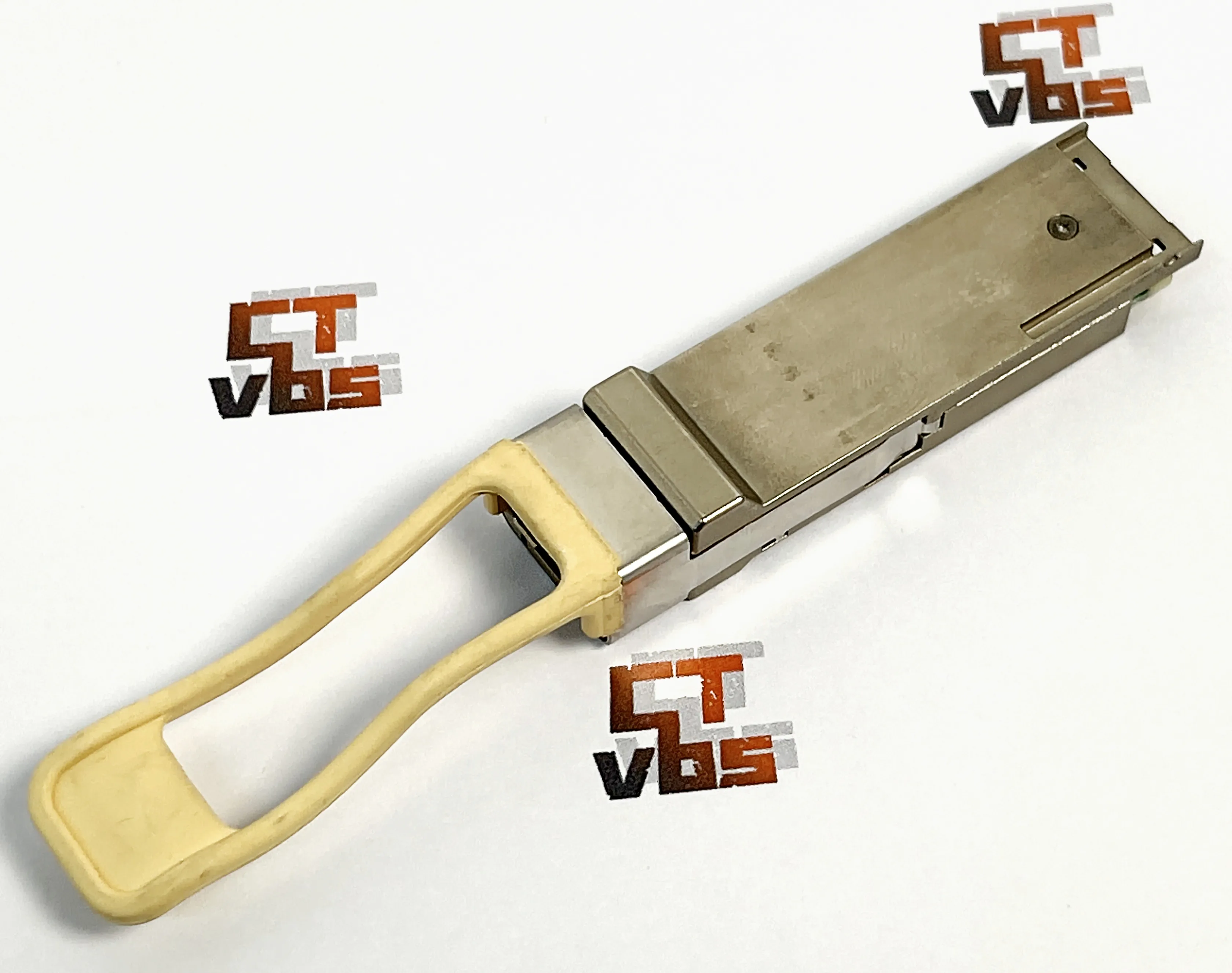 Finisar FTL410QE2C 40BASE-SR4 150m Gen2 QSFP+ Optical Transceiver QSFP-40G-SR4