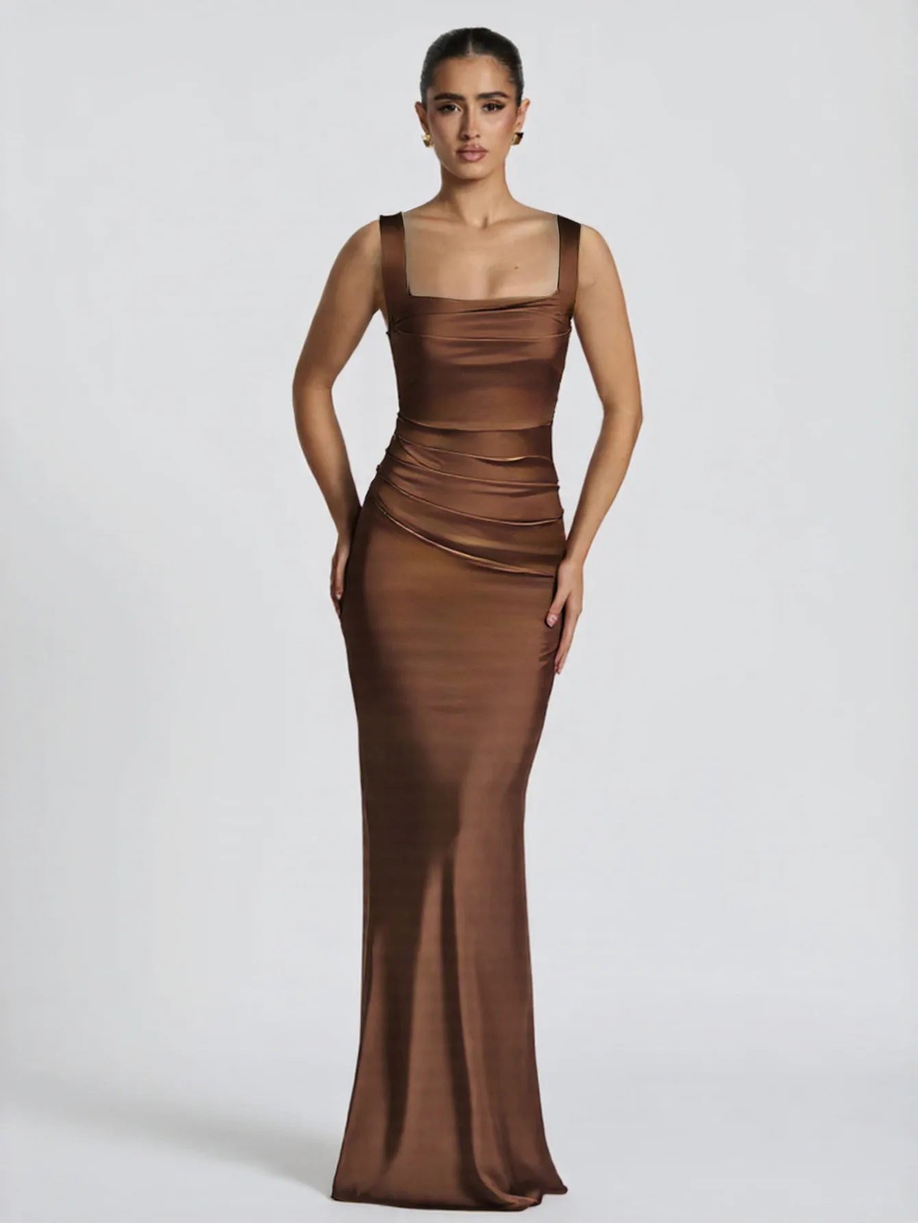 Onecozyday Damen-Maxikleid, formell, luxuriös, brauner Satin, Spaghettiträger, quadratischer Ausschnitt, gerüscht, figurbetontes Kleid, 2026, elegante Kleider