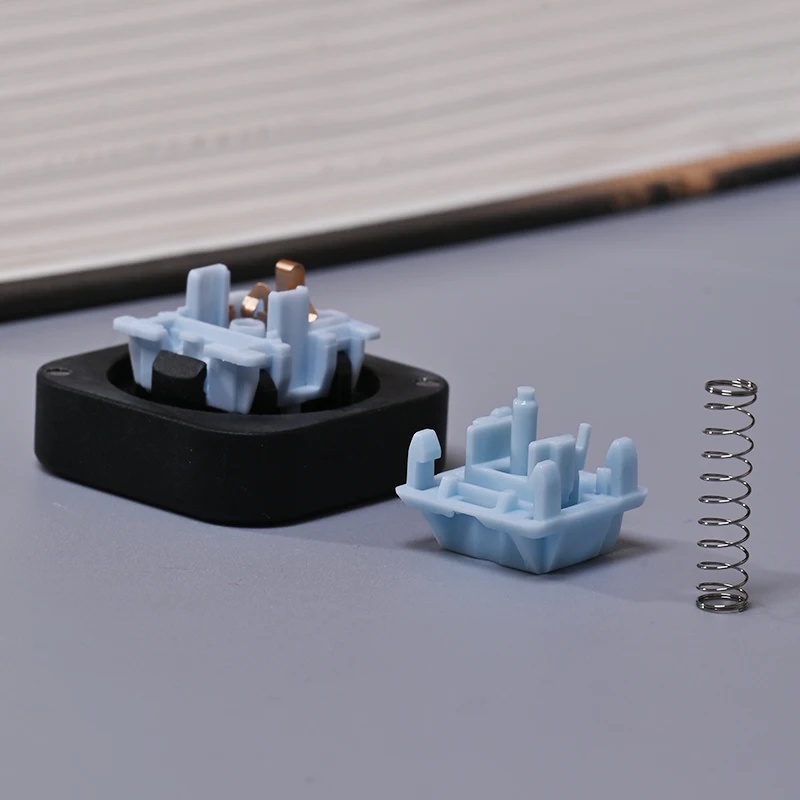 SWAGKEYS SKY Blue Switches 57g bottoming Linear POM Core Extended Spring