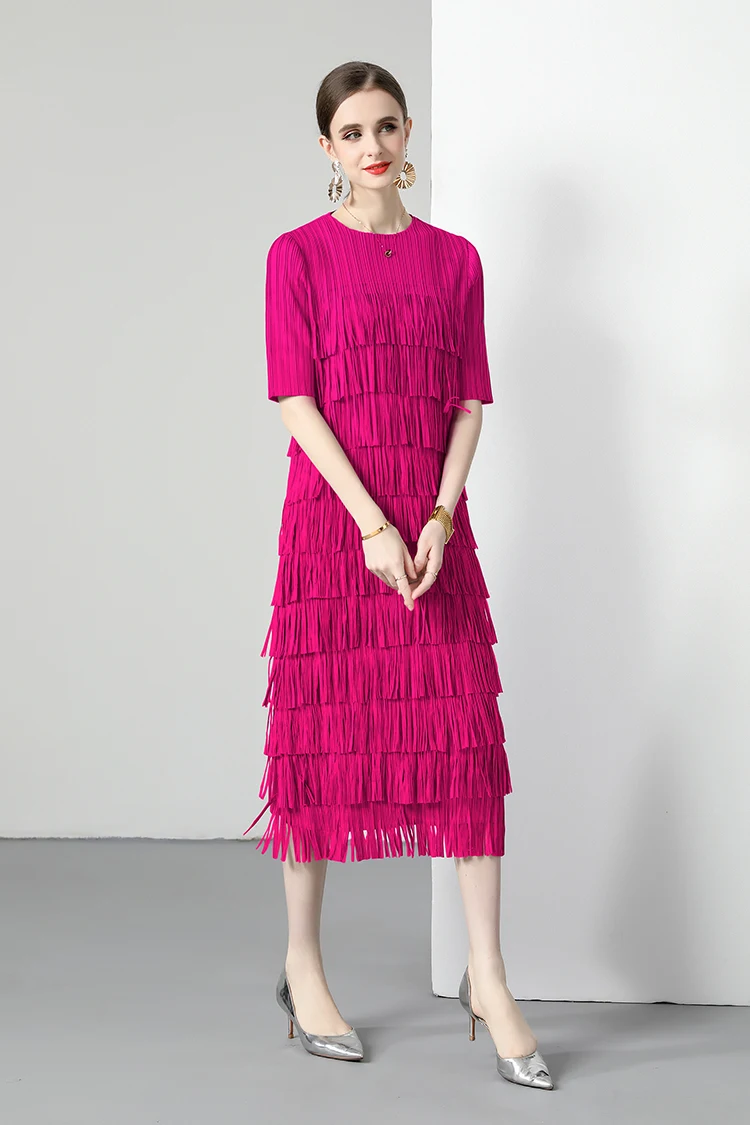 2024 Miyake Pleated Multi-layered Fringed Cake Dress Solid Color Round Neck Mid-sleeve Super Slim Dress Design Hepburn Long Skir