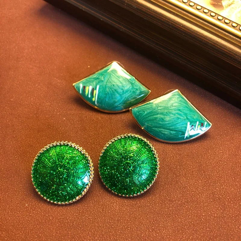 Retro enamel glaze stud earrings 925 silver needle personality temperament fan-shaped round geometric earrings