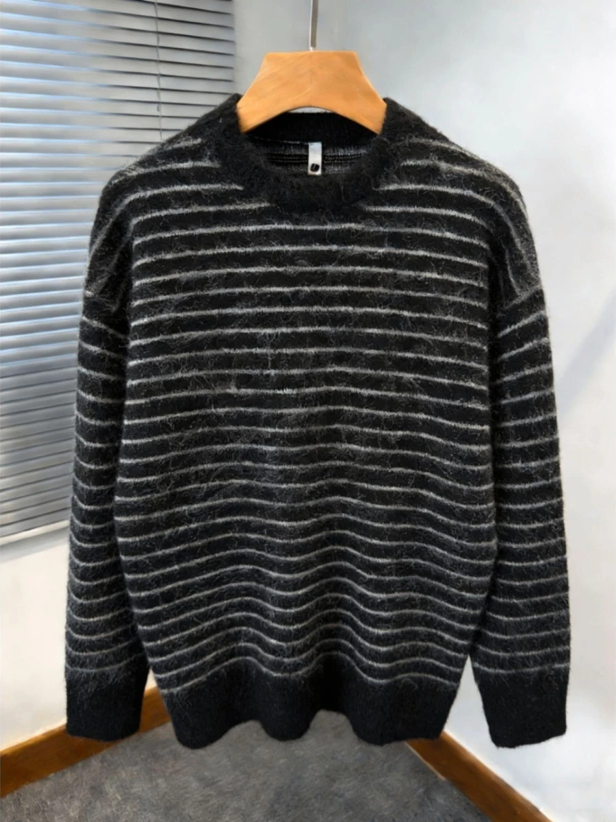

Мягкий уютный мужской свитер с круглым вырезом, в полоску, вязаный, для пар, повседневный, в американском стиле, из полиэфирного волокна, осенне-весенний, модный