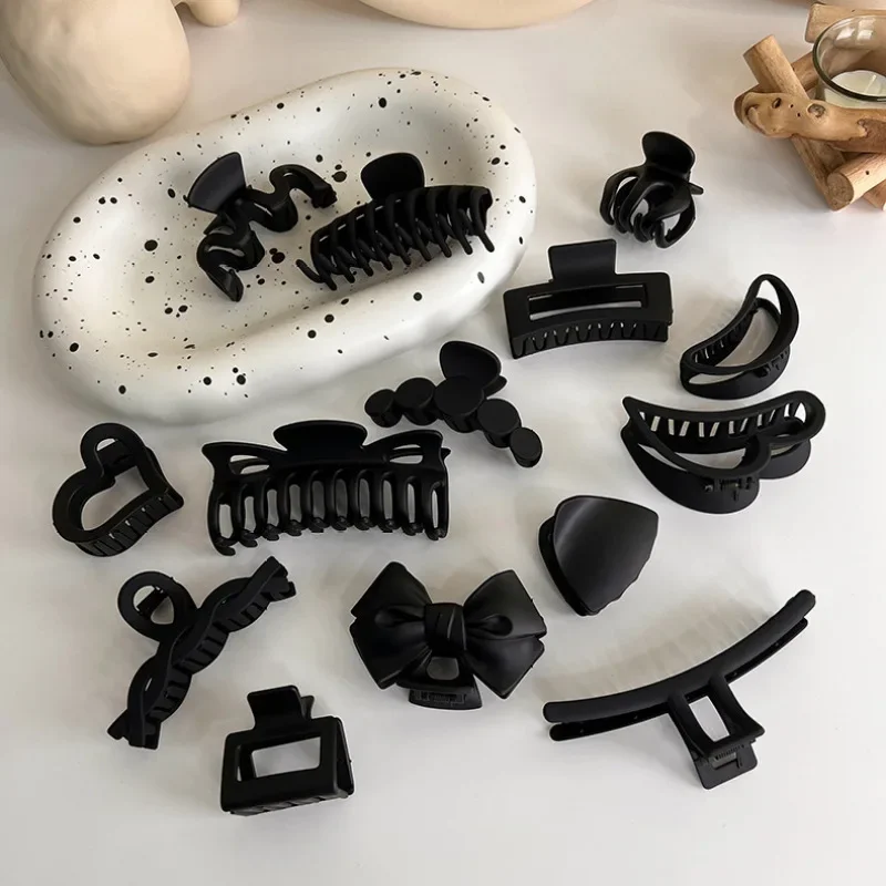 Solid Black Matte Large Acrylic Hair Claws Hairpins Shark Clip Barrette Crab Hair Clips Headwear for Women Hair Accessories