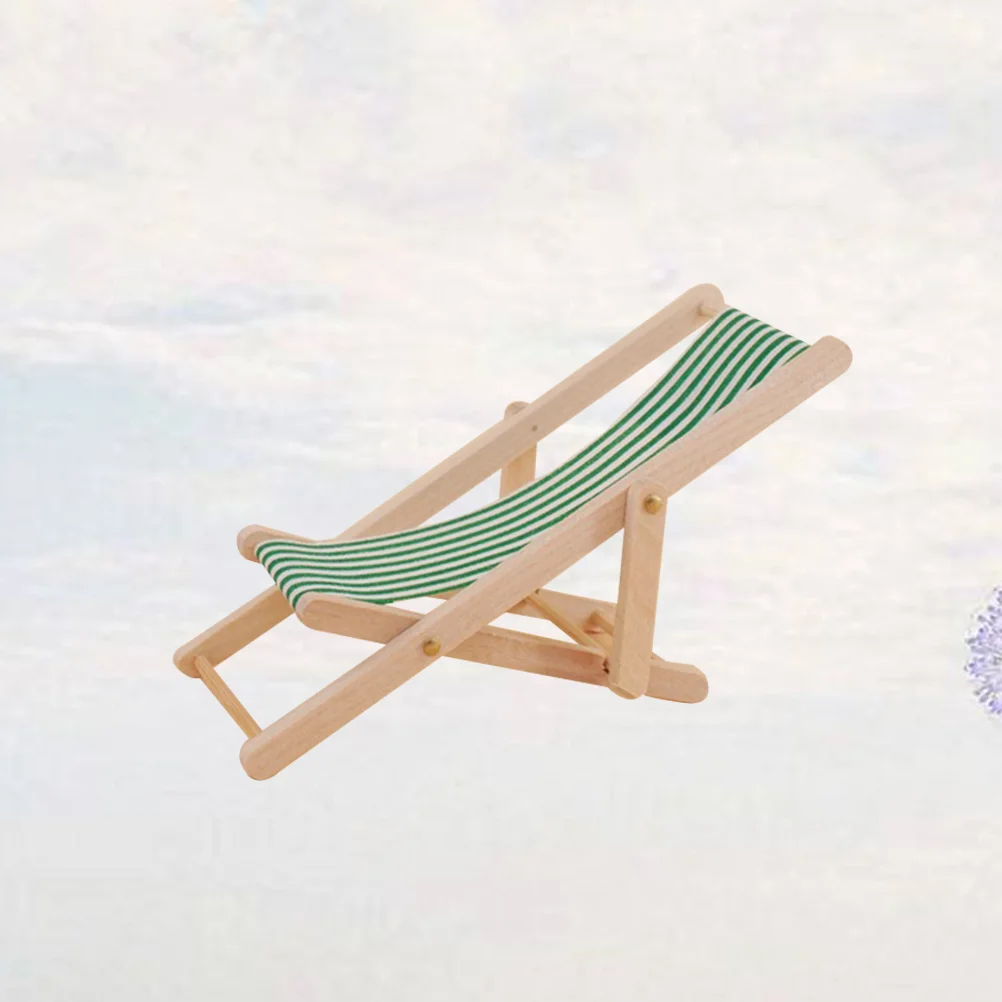 Stripe Mini Foldable Creative Chair Mini House Miniature Wooden Beach Chair for Kids Playing With (Random Color)