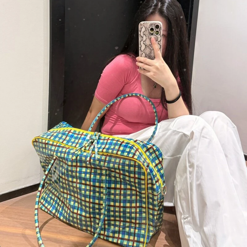 Karierte Schultertasche, Damen-Tragetasche mit großem Fassungsvermögen, minimalistische gelb-grüne Colorblock-Reisetasche mit Tragegriff – Detail 12