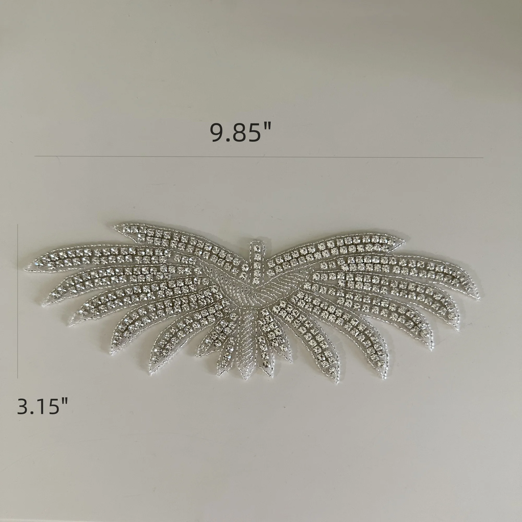 (30PCS) Wholesale customized rhinestone applique patch iron on hand crocheted sew on for dress WDD1387