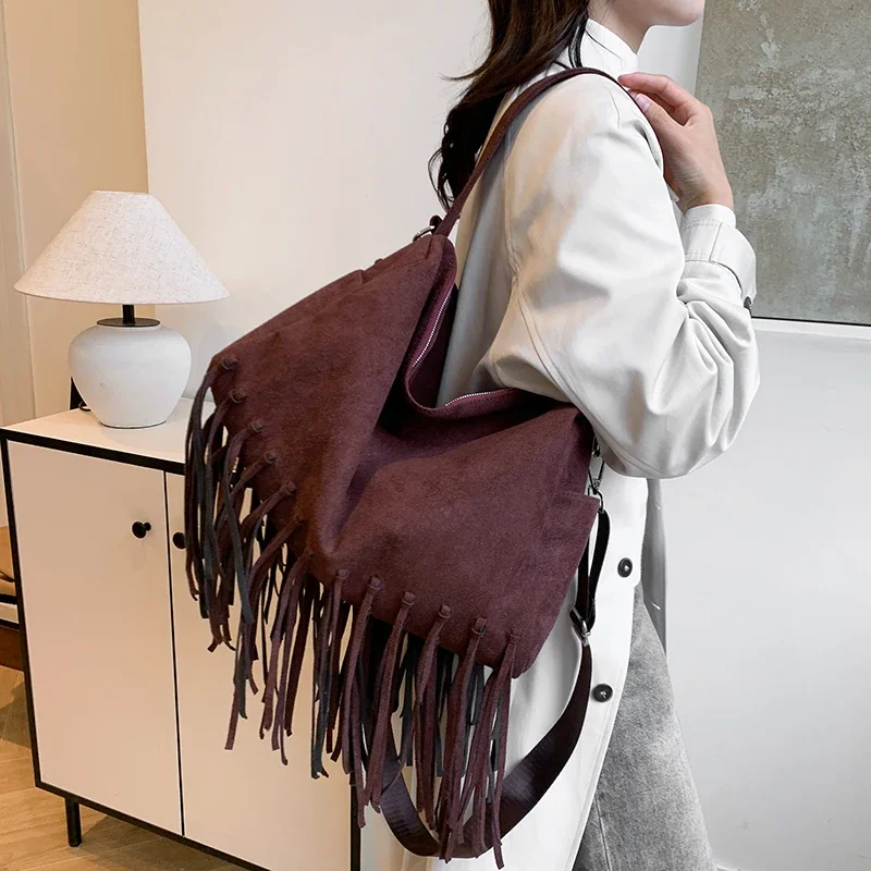 High Quality Deerskin Velvet Leather Handbag Women Luxury Large Capacity Underarm Satchel Tote Bag Tassels Designer Shoulder bag