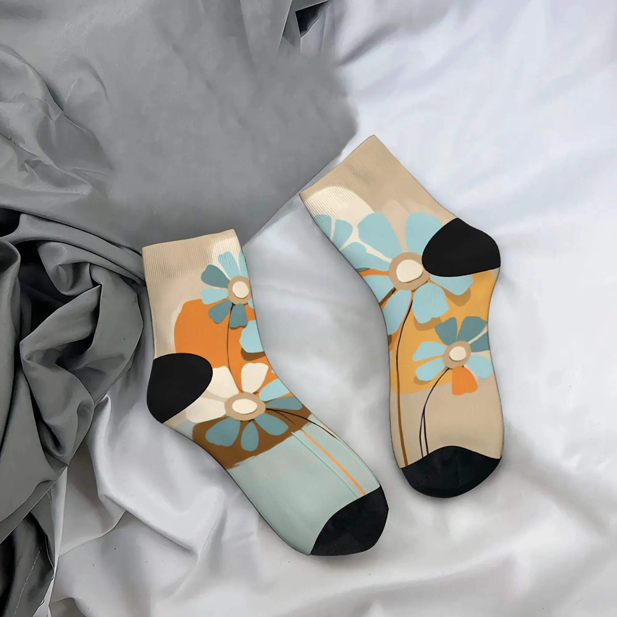 جوارب قصيرة غير رسمية على شكل زهرة فنية تجريدية جوارب هاراجوكو بانك قوطي للفتيات مطبوعة جوارب سعيدة وممتعة للنساء والرجال مريحة ومحمولة