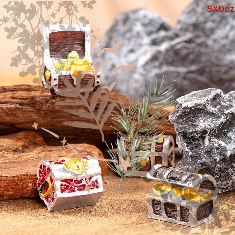 Mini Home Decoration Micro Landscape Jewelry Box: Pirate Adventure Game Miniature Cashbox Treasure Chest