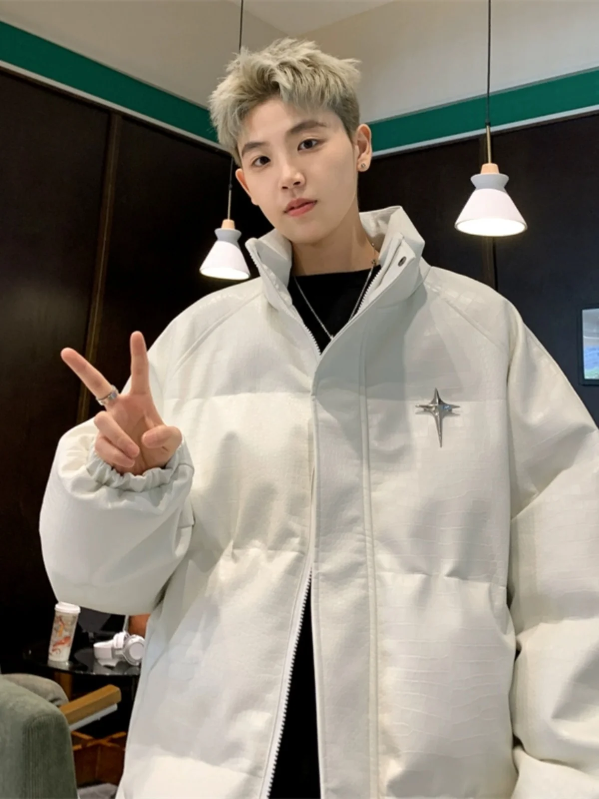 

y Couple Winter Puffer Jaet PU Leather Crocodile Pattern Trendy Brand Youth Casual Bread Sle Men Outerwear Coat