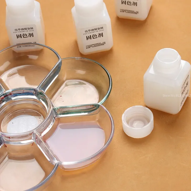 30ml Color Fixing and Anti Dyeing Agent DIY Leather Clothing Color Fixing and Anti Dyeing Agent Leather Protection Emulsion