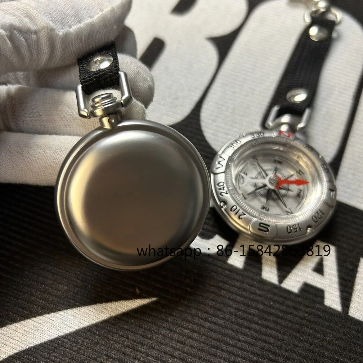 Compass, Outdoor Camping, Sports, Keychains, Pendants, Backpack Accessories, Portable