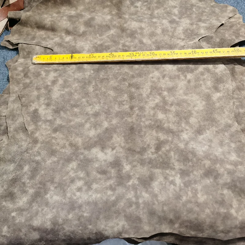 2-Tone Smudged Goatskin Suede, 70cm, 50cm, Thickness 1.4cm, Italy