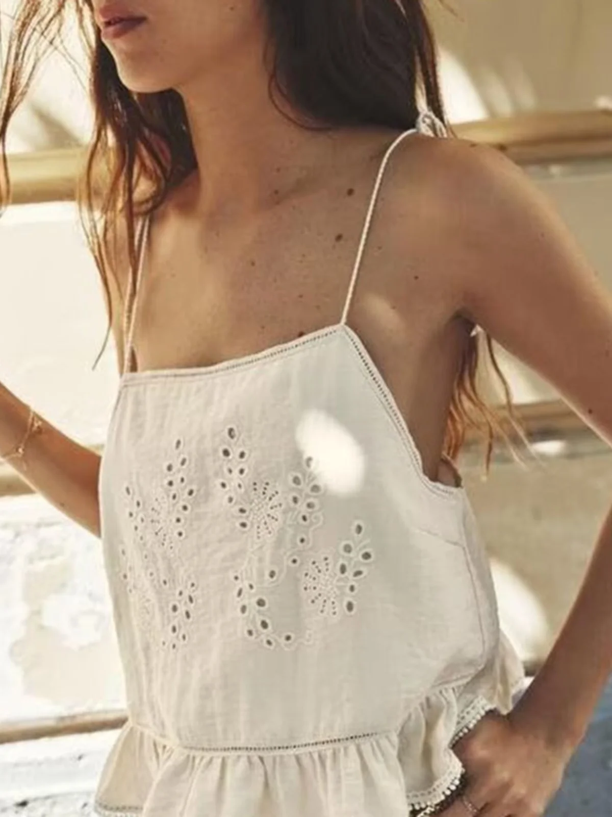 

New Summer Women's Embroidered Hollow out Suzhou Tassel Decorated Midi Dr Versatile High Waist A-Line Skirt