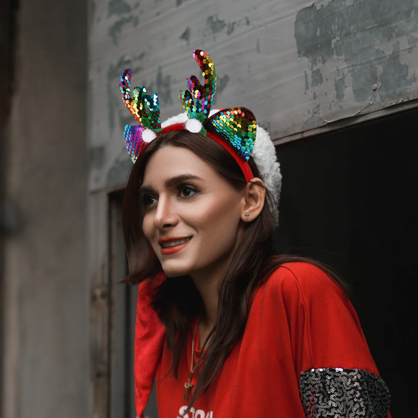 

8Pcs Christmas Hair Hoops and Glasses Frames Vivid Colors Party Supplies Xmas Decor Props Photo Booth Accessory