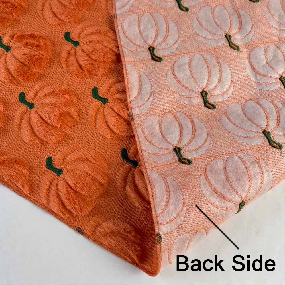 Mode Caramel Soft Faux Fur Fall Table Runner Seasonal Kitchen for Home Party Decor Autumn Thanksgiving Embroidered Pumpkins 3D