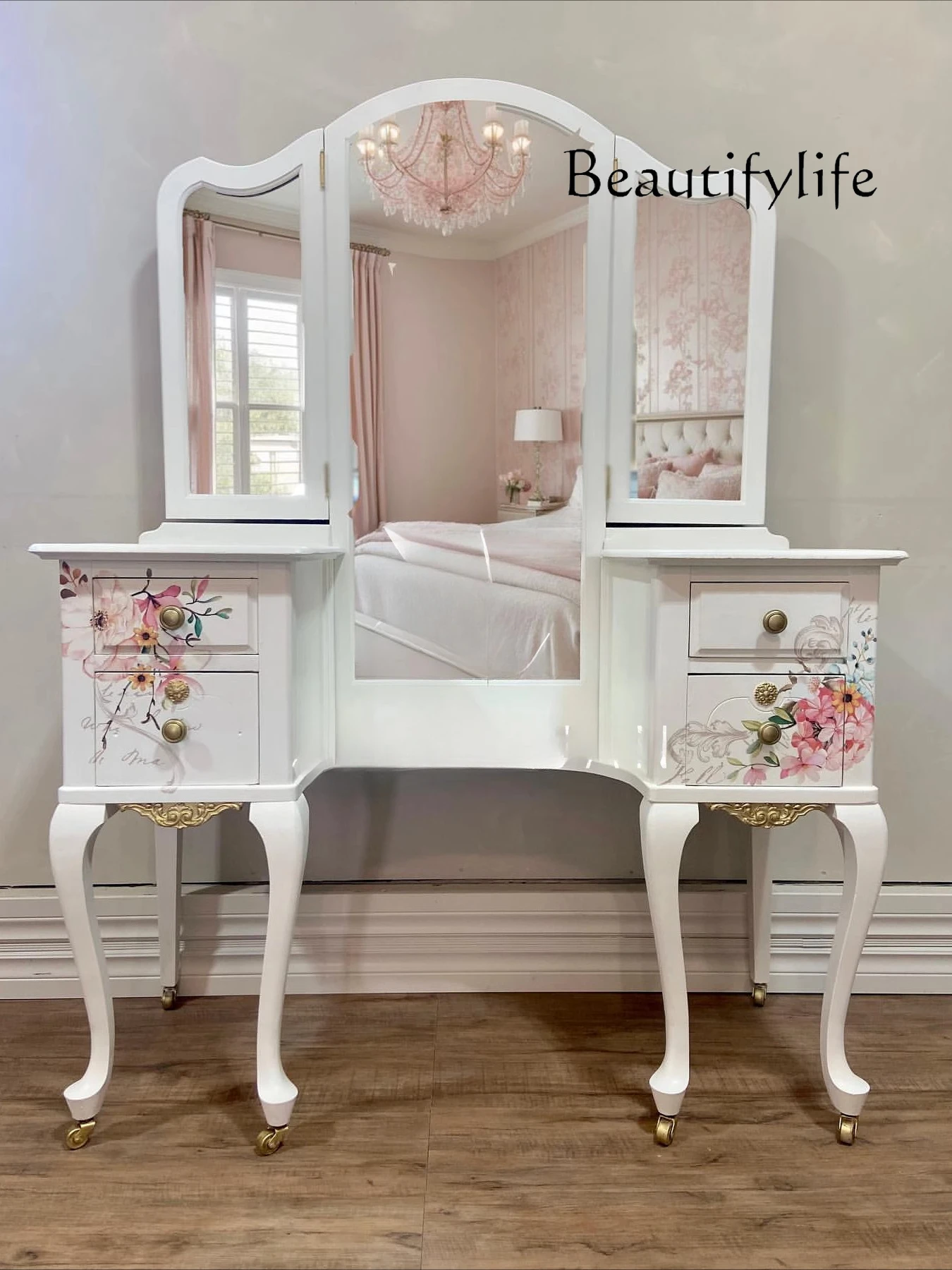 

French light luxury hand-painted bedroom dressing table American hand-carved makeup table with mirror
