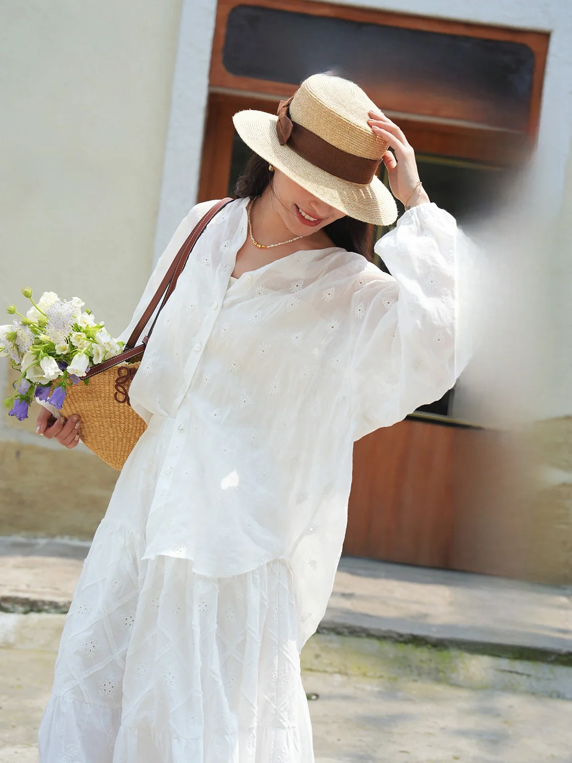 

Elwing Original Heavyweight Hollow Embroidered Linen Women's Loose Comfortable Simple Casual Outerwear Sun Protection irt