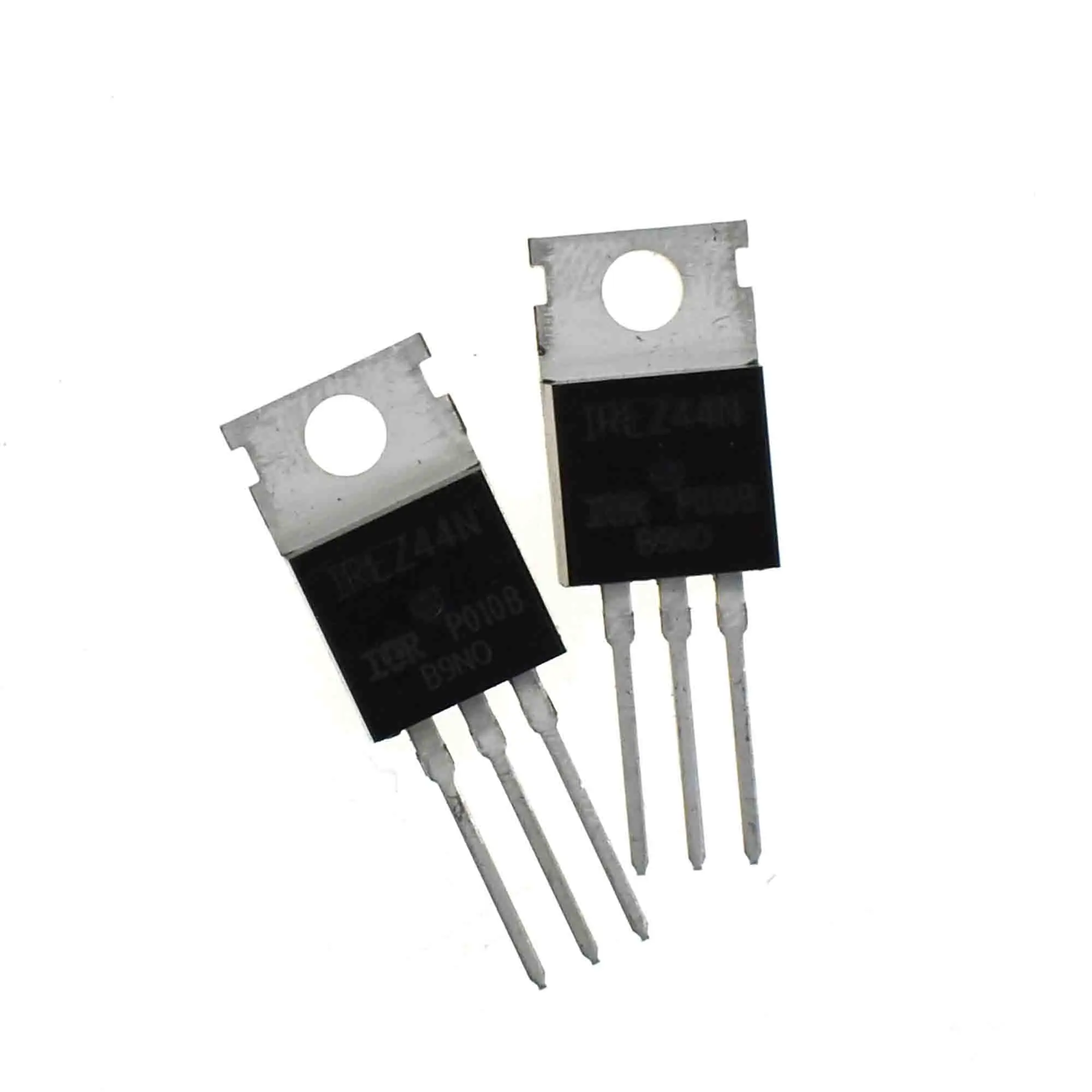 10PCS BT151-800R TO220 BT151-800 PARA-220 151-800R