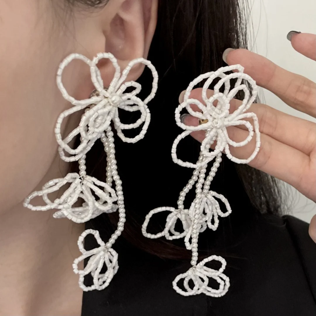 

DUTRIEUX Personality Exaggerated Pearl Beaded Large Flower Earrings Exquisite Elegant Y2K Ear Studs Jewelry Accessory Ear Decor