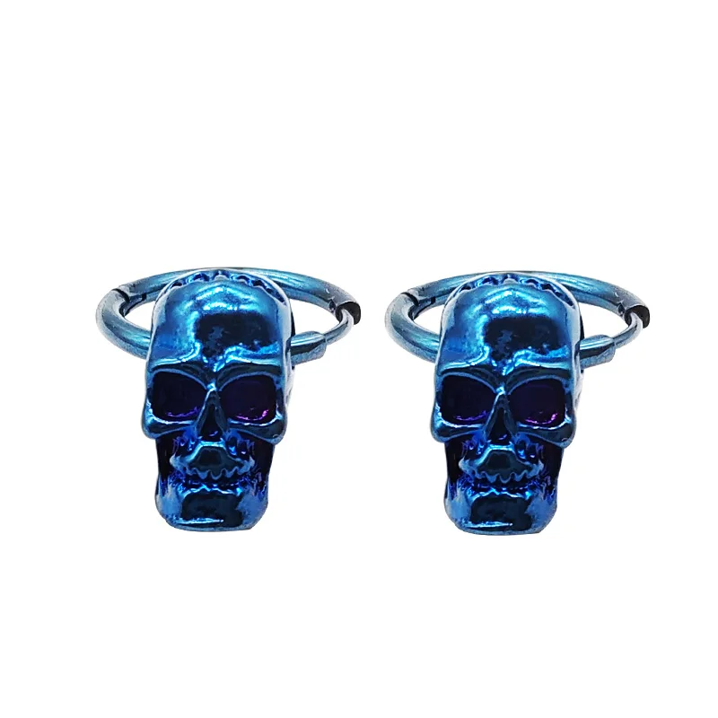 زوج من الأقراط المعلقة بتصميم جمجمة زرقاء للرجال، هدية إبداعية من النحاس للهالوين، على الطراز القوطي العصري للنساء اليومي